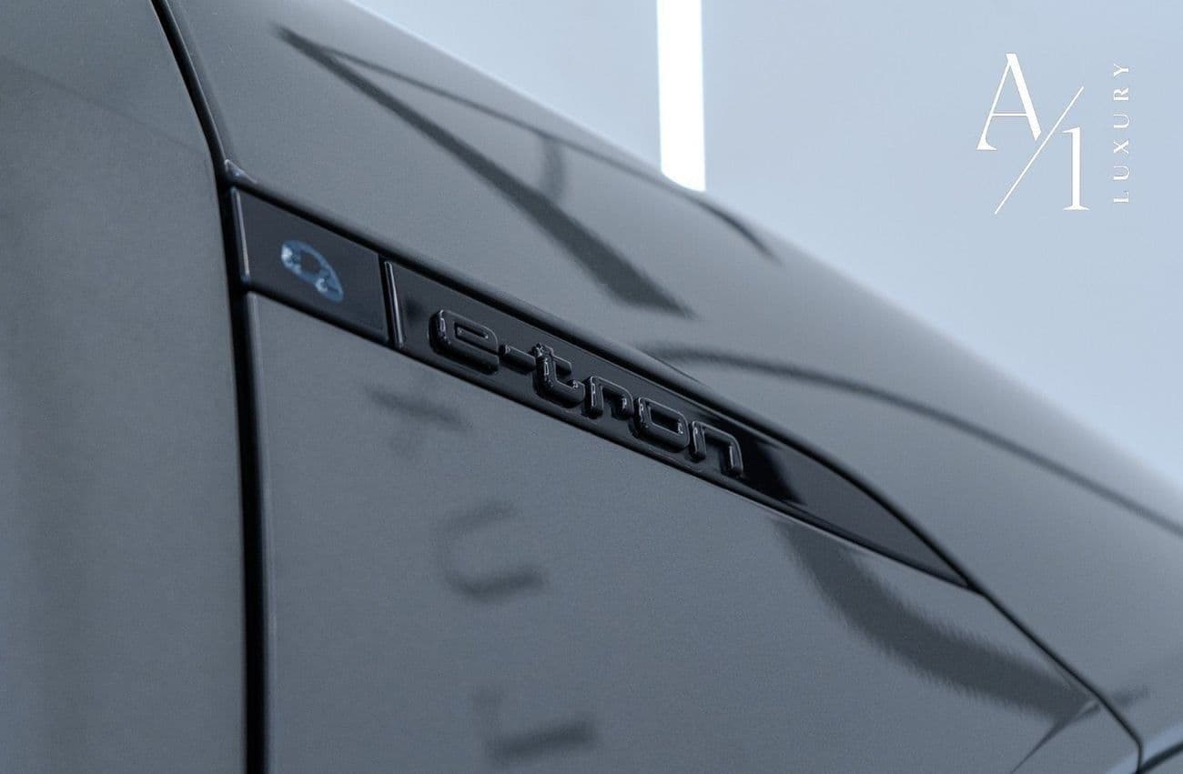 2024 Audi Q8 e-tron 55 S-LINE thumbnail 6