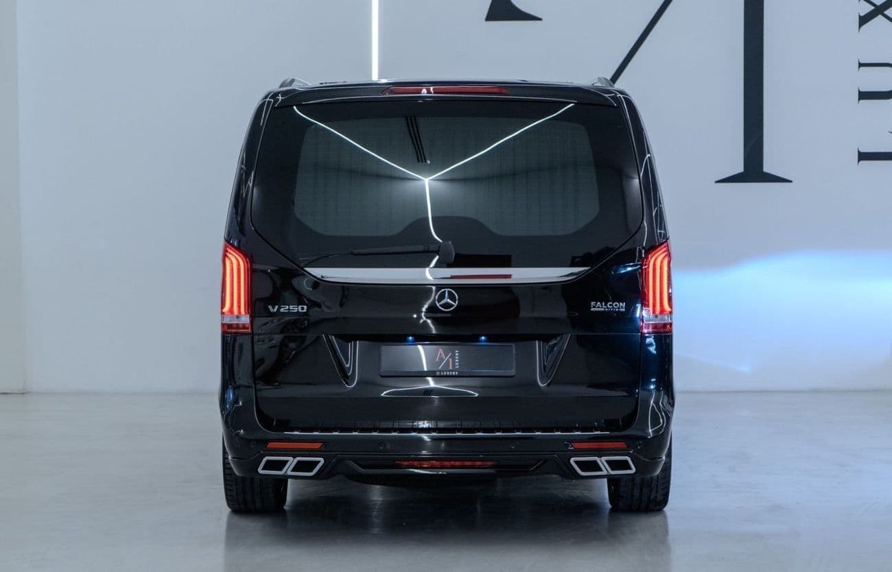 2021 Mercedes Benz V 250 thumbnail 5
