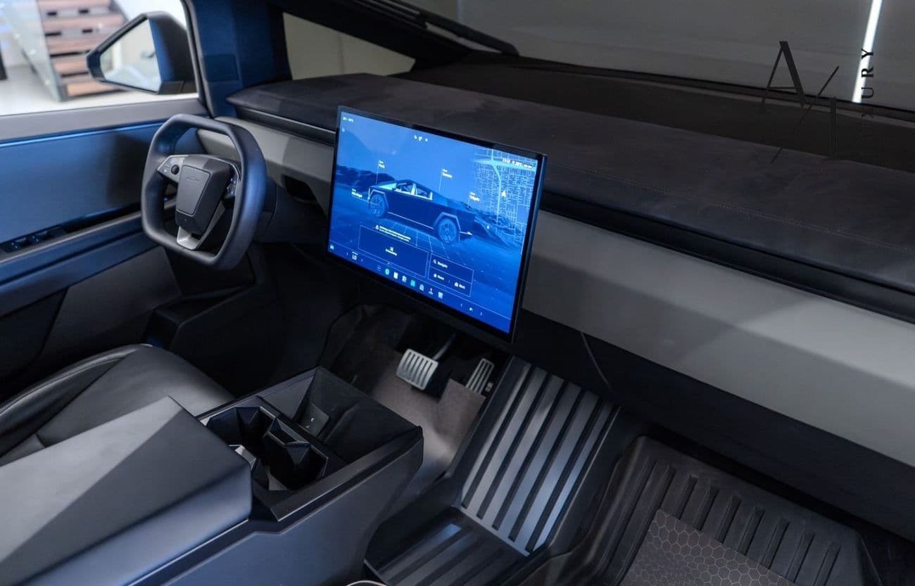 2024 Tesla Cybertruck FOUNDATION SERIES AWD thumbnail 6