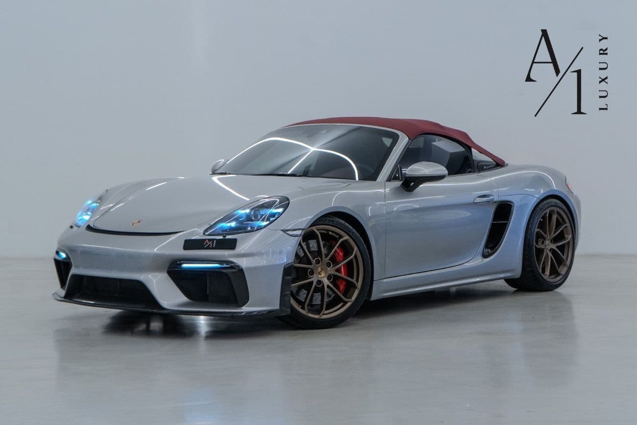 2020 Porsche 718 Spyder STANDARD