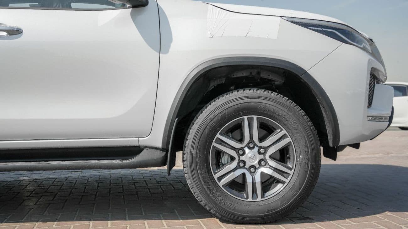 2026 Toyota Fortuner EXR thumbnail 6