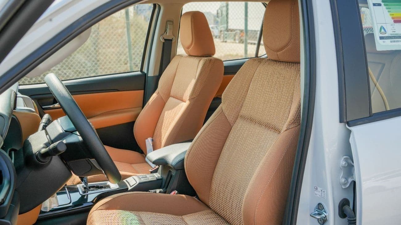 2026 Toyota Fortuner EXR thumbnail 8
