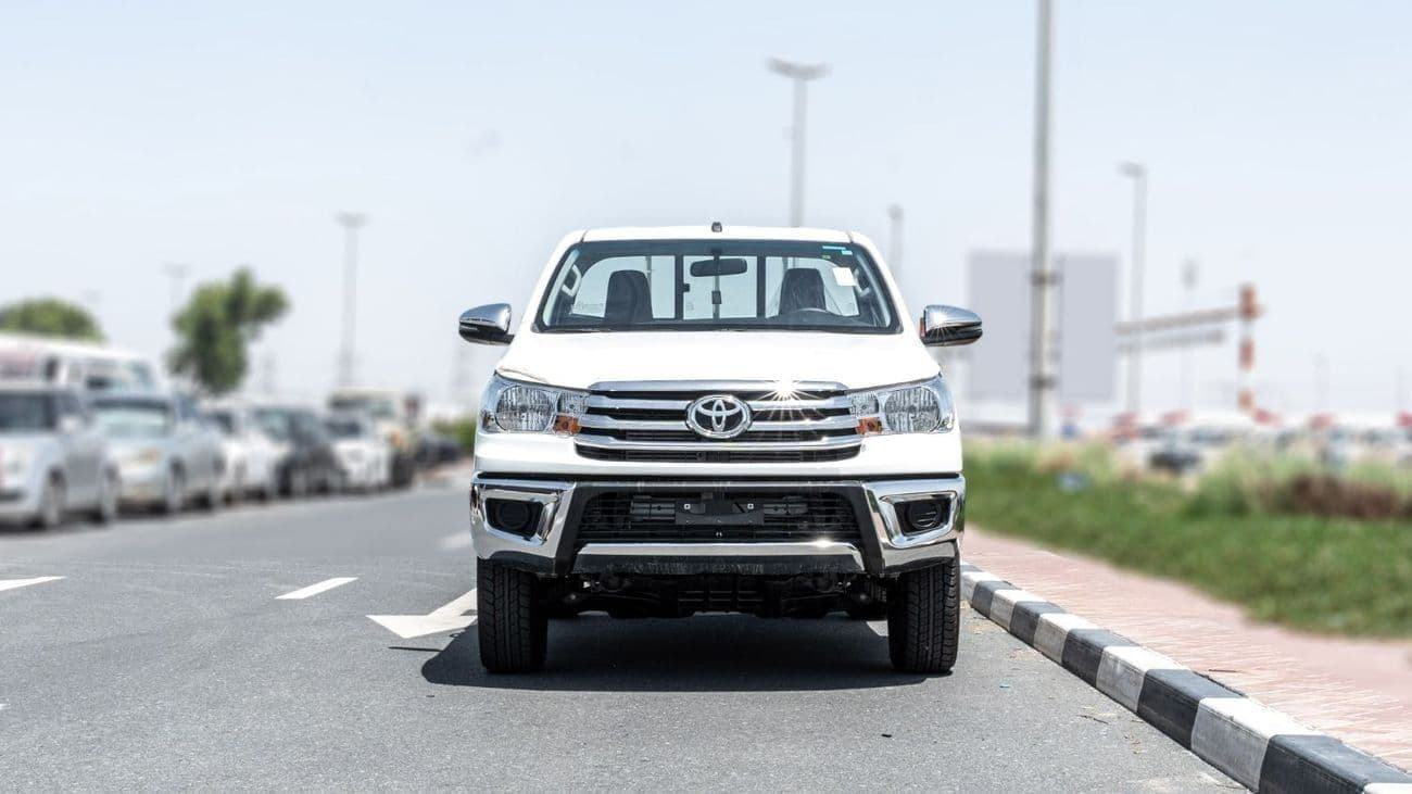 2026 Toyota Hilux GLX thumbnail 4