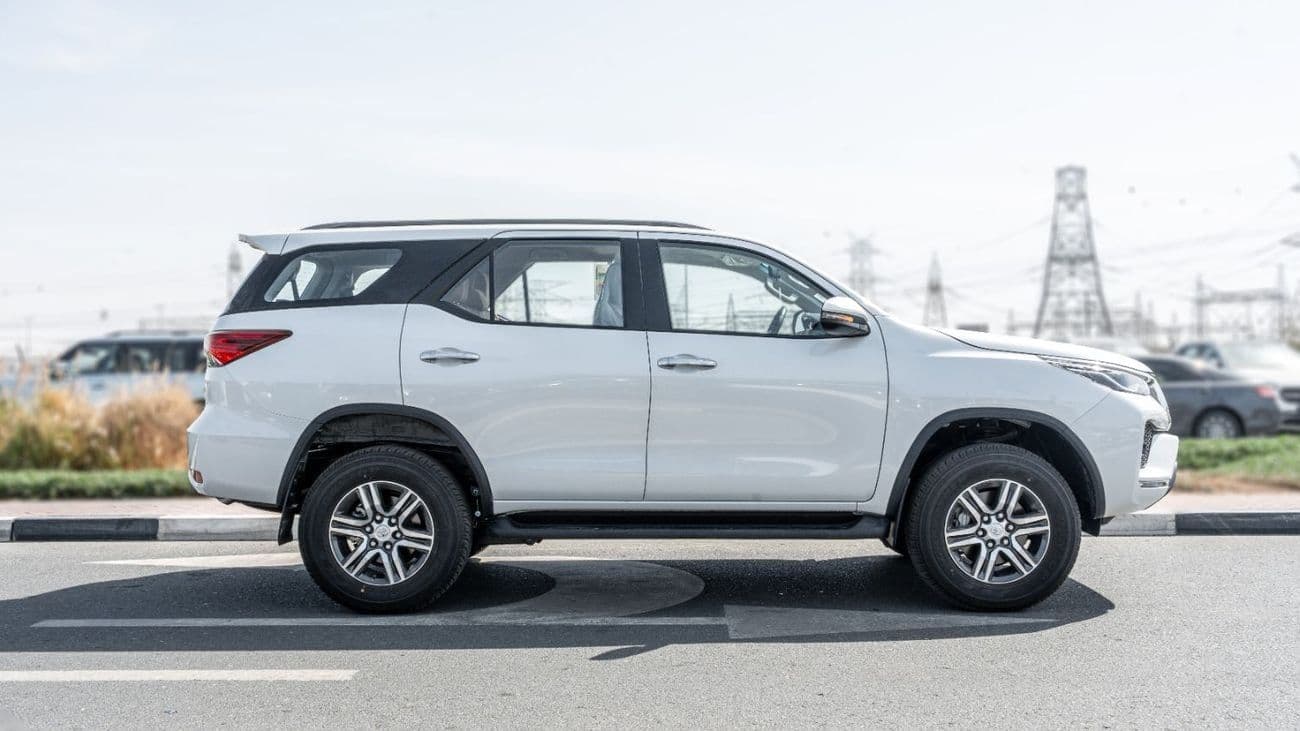 2026 Toyota Fortuner VXR thumbnail 2