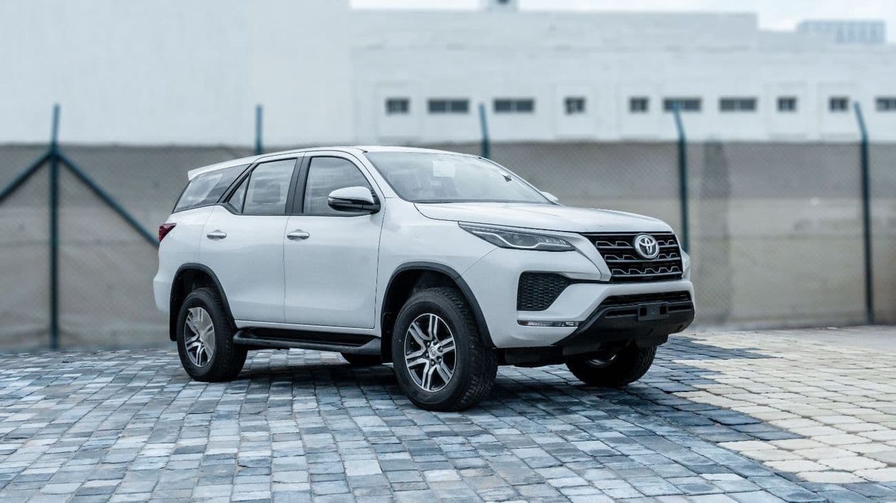 2026 Toyota Fortuner EXR
