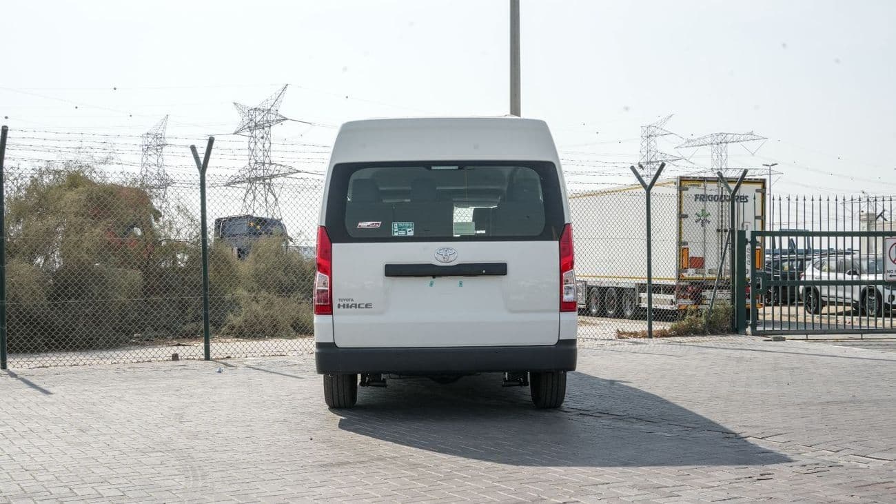 2026 Toyota Hiace thumbnail 5
