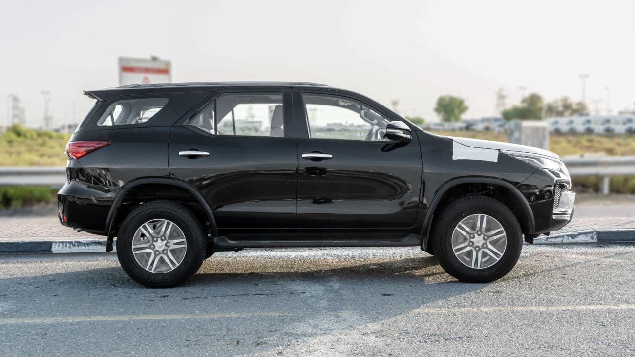 2026 Toyota Fortuner GX thumbnail 2