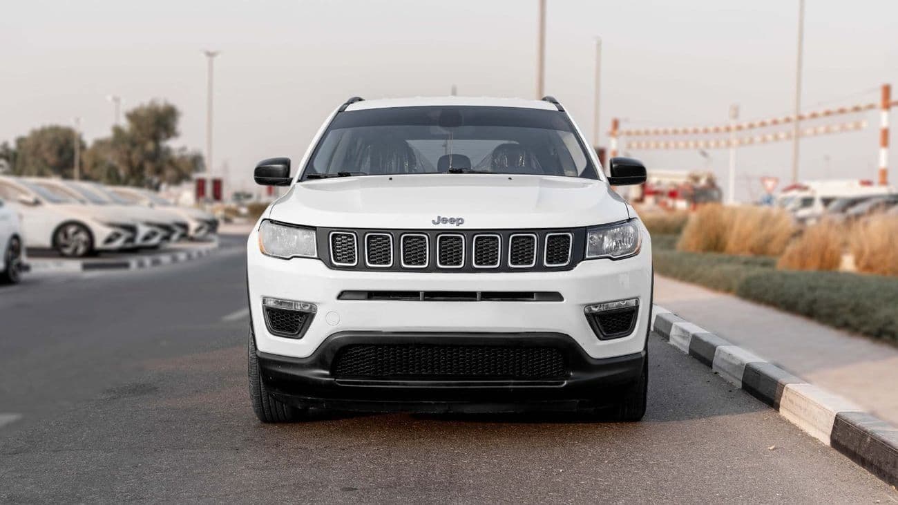 2020 Jeep Compass LONGITUDE thumbnail 4