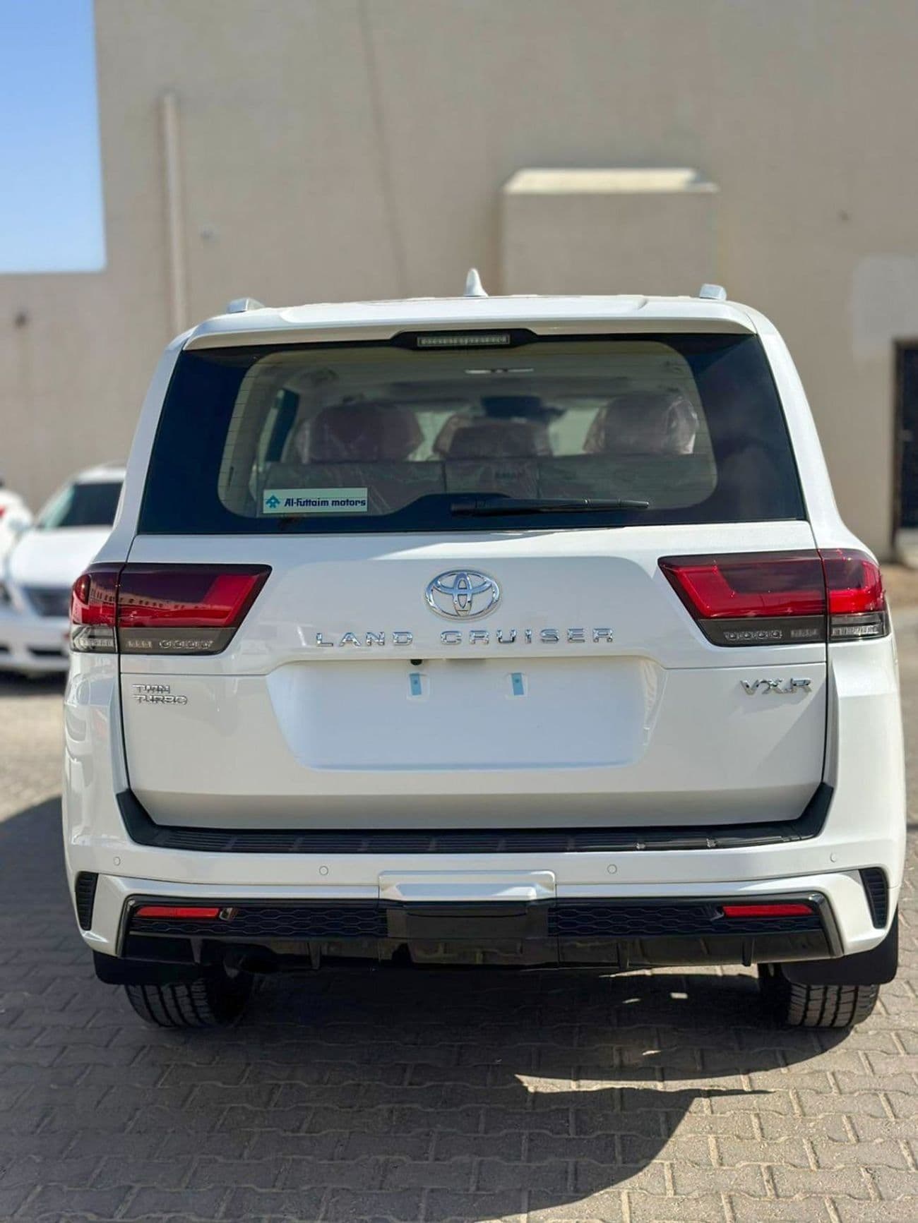 2026 Toyota Land Cruiser VXR thumbnail 3