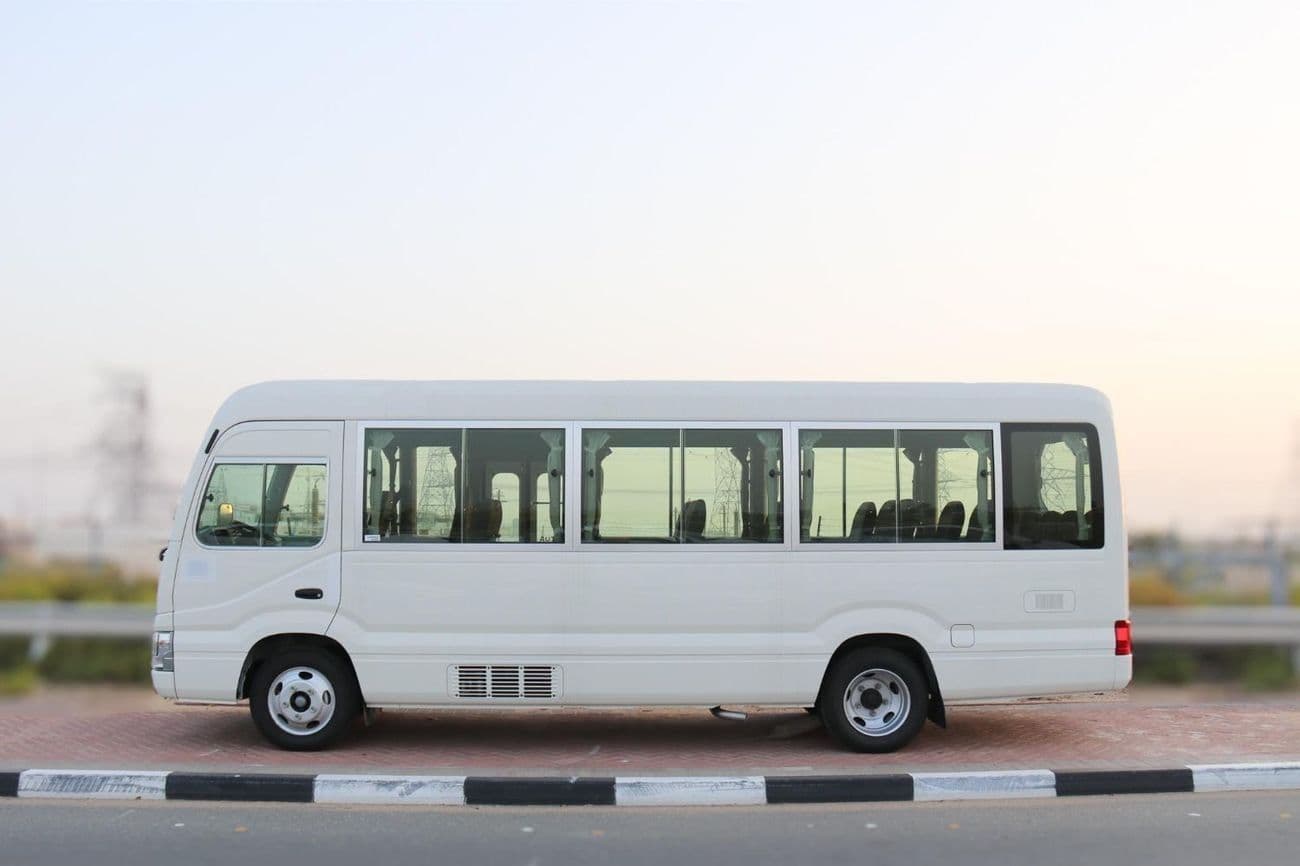 2026 Toyota Coaster thumbnail 3