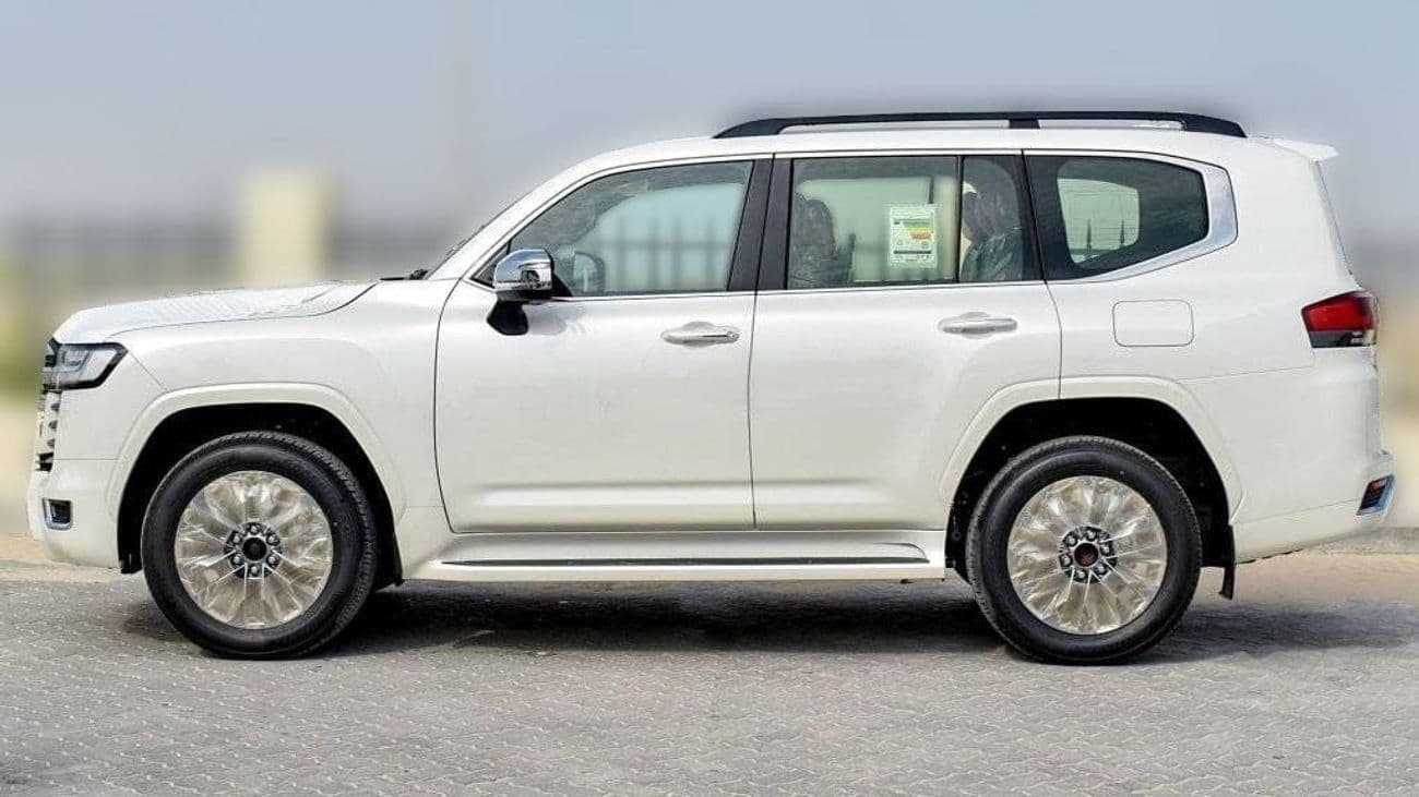 2026 Toyota Land Cruiser VXR thumbnail 2