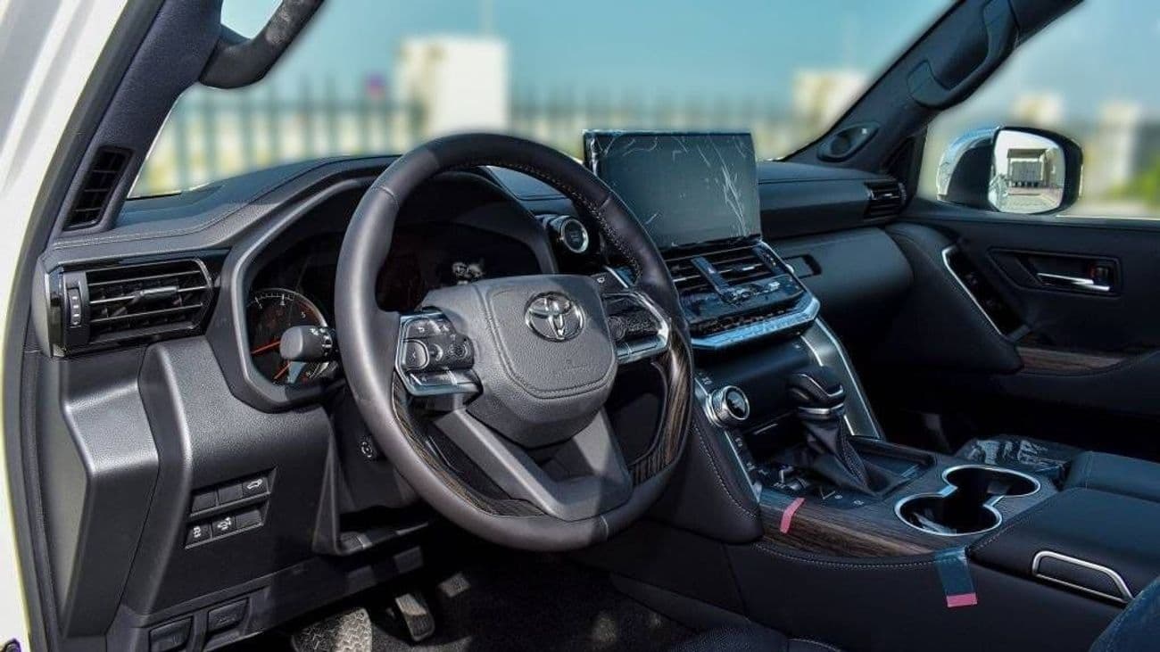 2026 Toyota Land Cruiser VXR thumbnail 5
