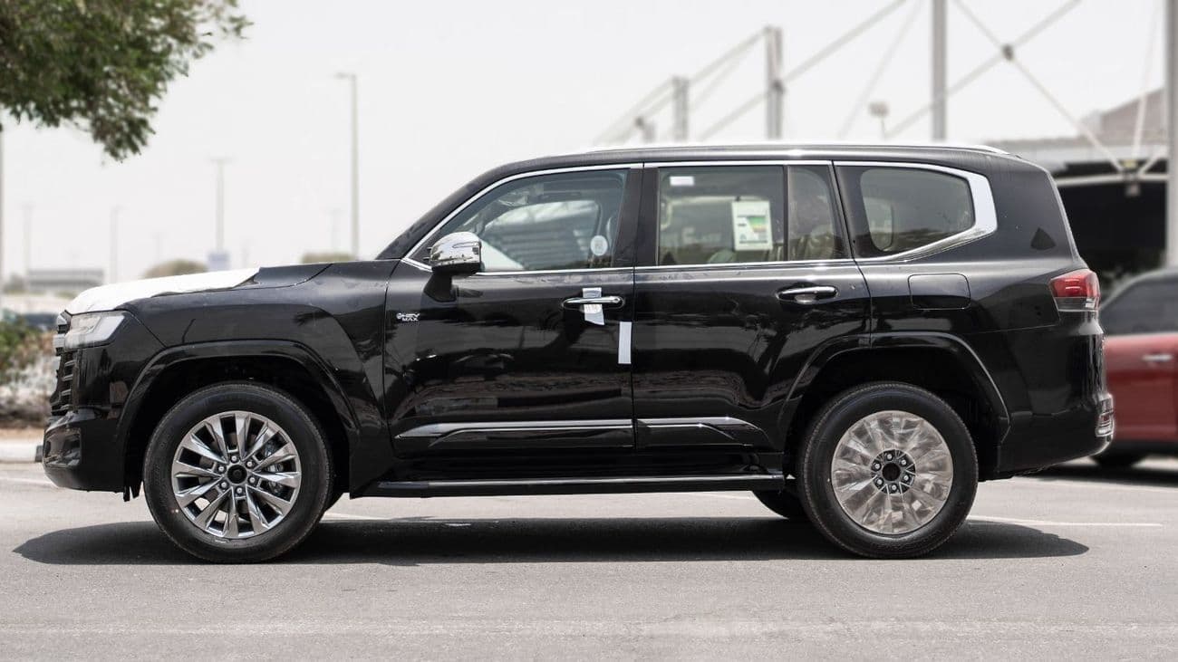 2026 Toyota Land Cruiser VXR thumbnail 3