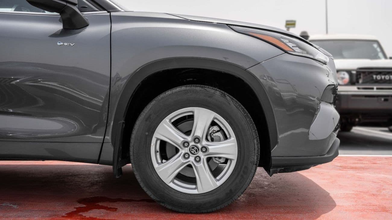 2026 Toyota Highlander GXR thumbnail 7