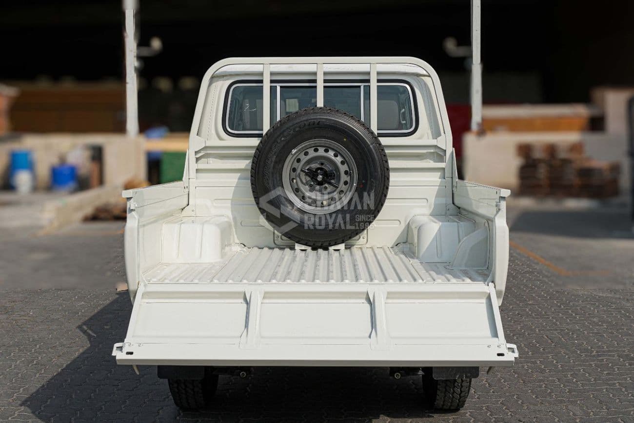 2026 Toyota Land Cruiser Pick Up LC79 thumbnail 7