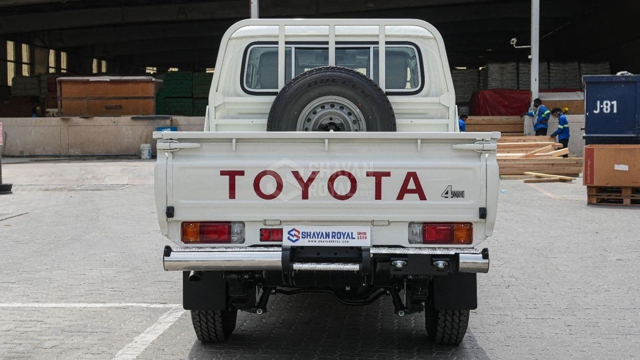 2026 Toyota Land Cruiser Pick Up Standard_E thumbnail 6