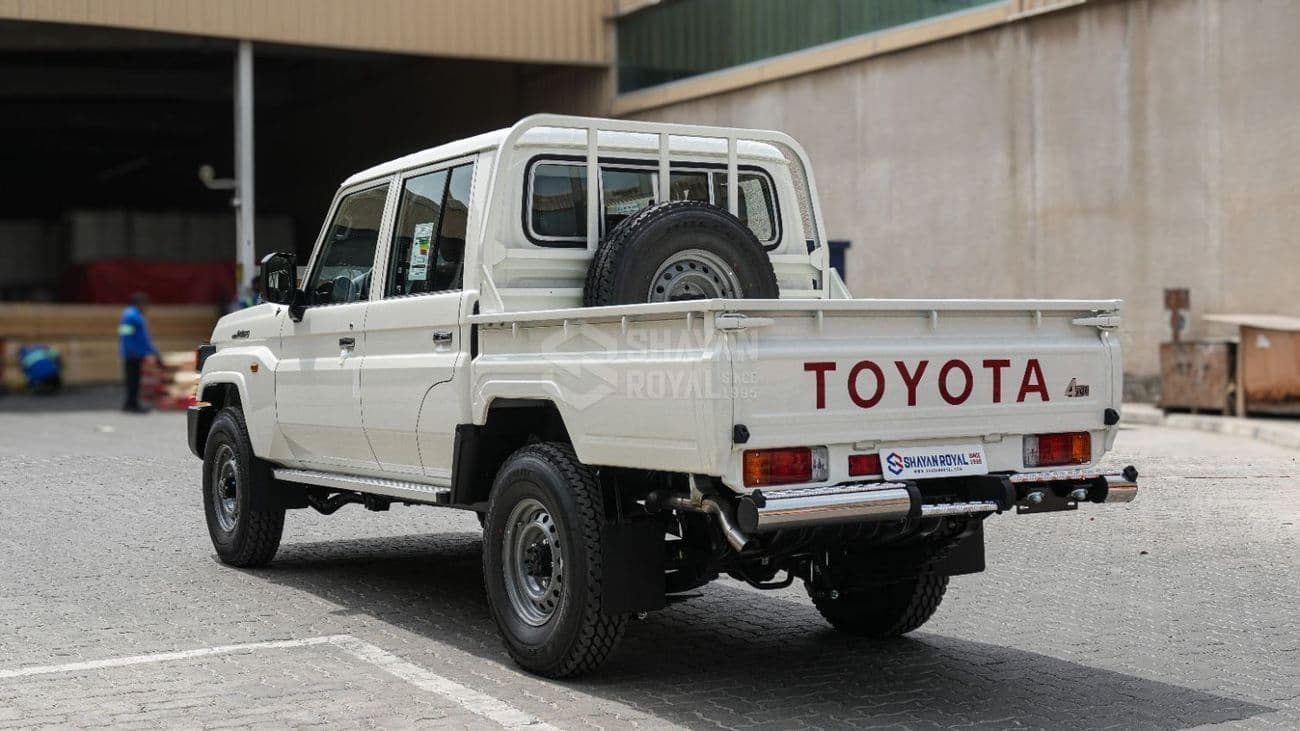 2026 Toyota Land Cruiser Pick Up Standard_E thumbnail 5