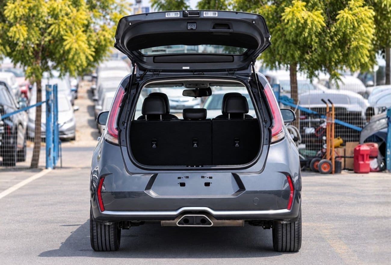 2023 Kia Soul EX thumbnail 6