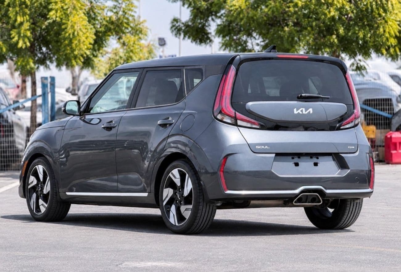 2023 Kia Soul EX thumbnail 5