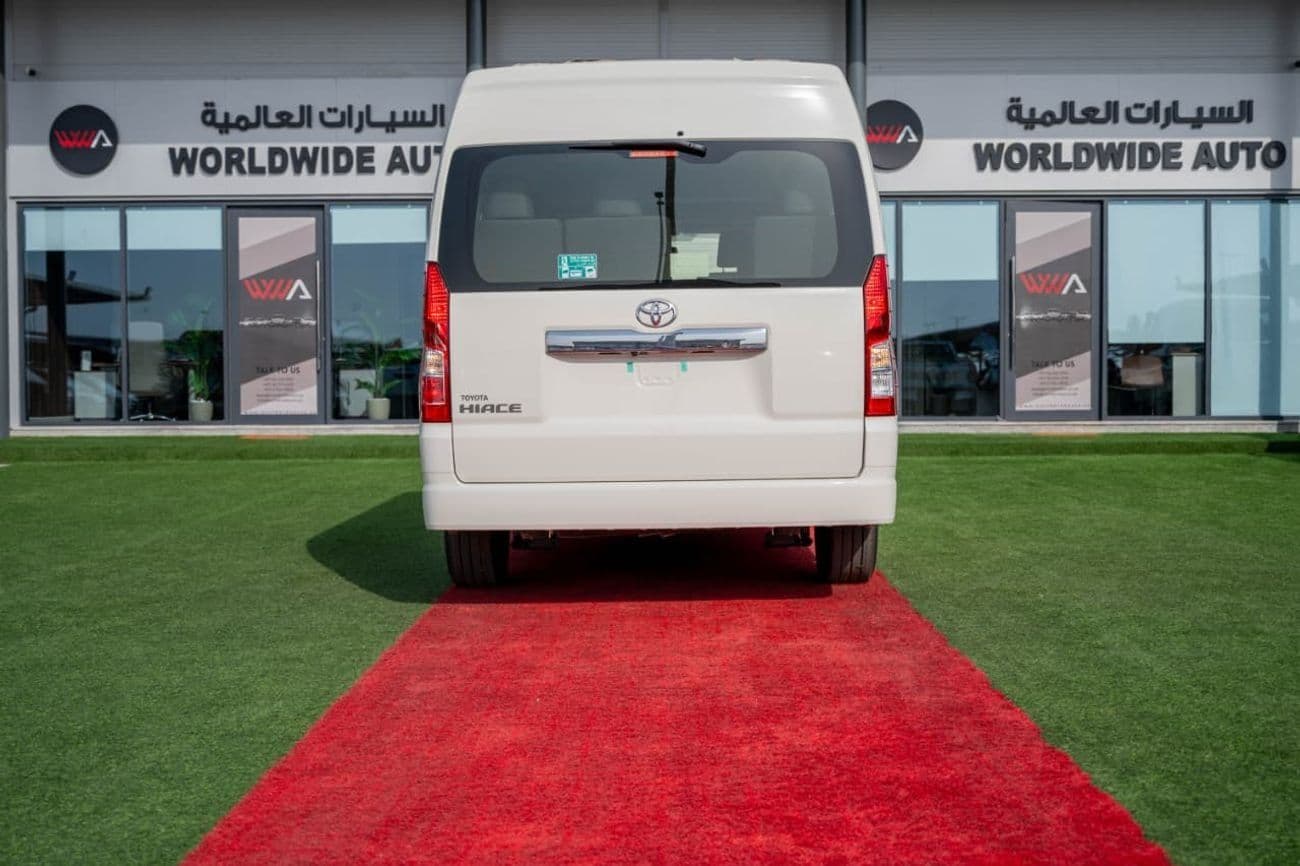 2026 Toyota Hiace GL thumbnail 4