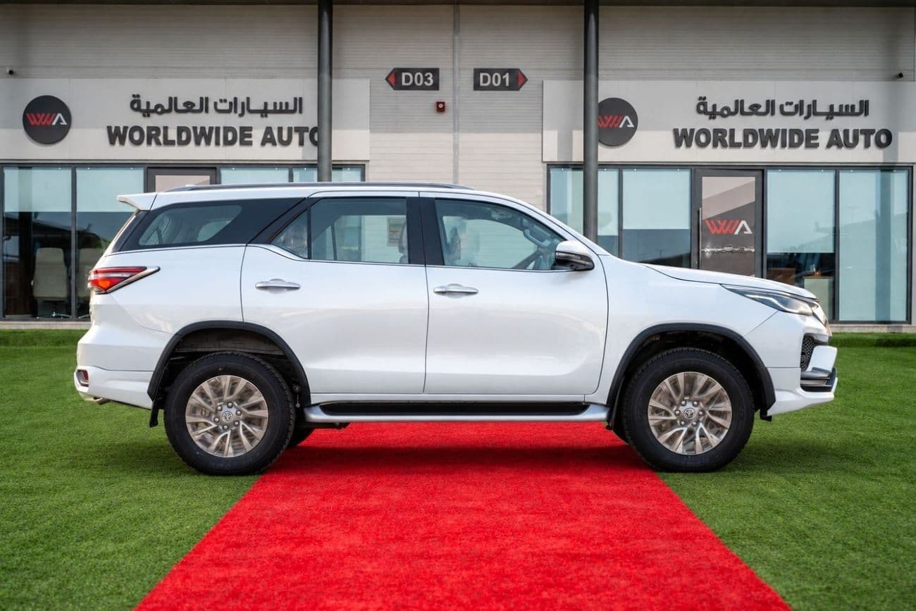 2026 Toyota Fortuner VXR thumbnail 7
