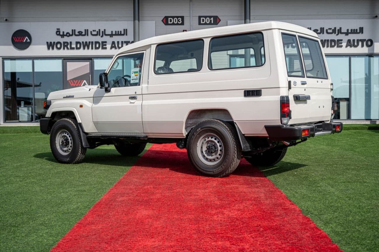 2026 Toyota Land Cruiser 70 LC 78 HARDTOP 2.8L AT thumbnail 7