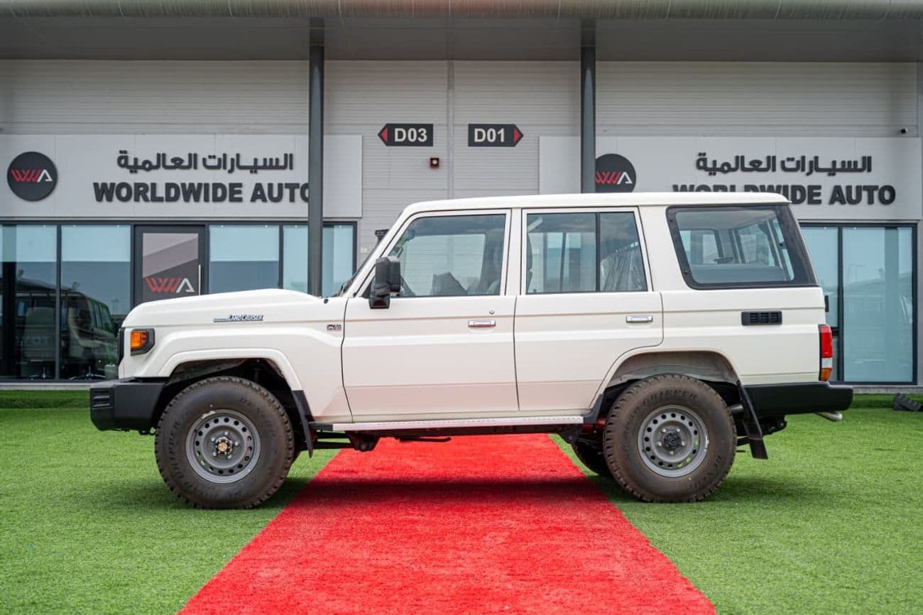 2025 Toyota Land Cruiser 70 RHD LC76 4.2L 2025 Model thumbnail 5