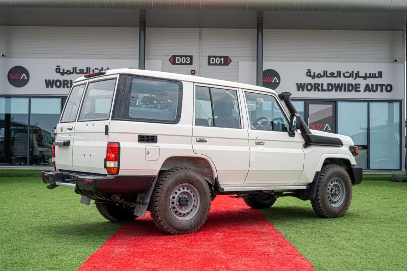 2025 Toyota Land Cruiser 70 RHD LC76 4.2L 2025 Model thumbnail 3