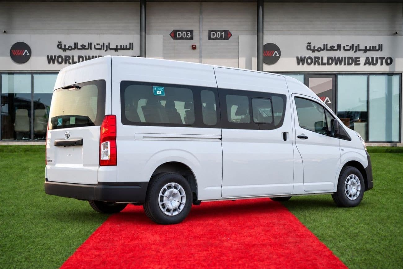 2026 Toyota Hiace DX thumbnail 4