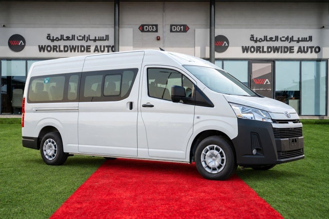 2026 Toyota Hiace DX thumbnail 2