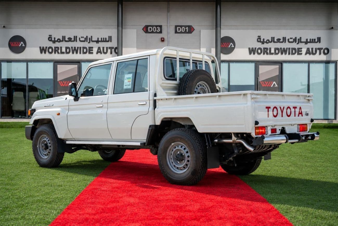 2026 Toyota Land Cruiser Pickup 70 thumbnail 7