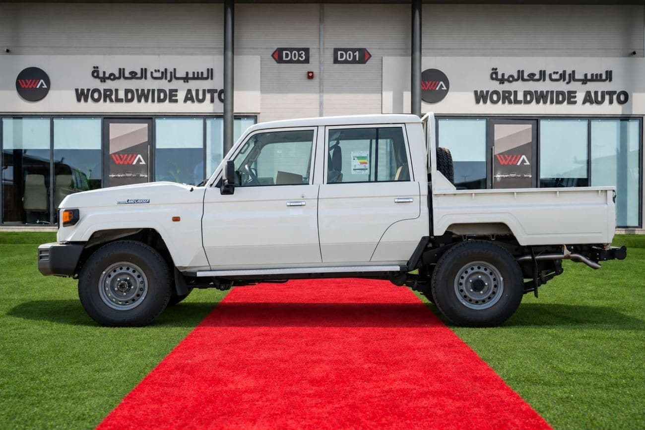2026 Toyota Land Cruiser Pickup 70 thumbnail 5
