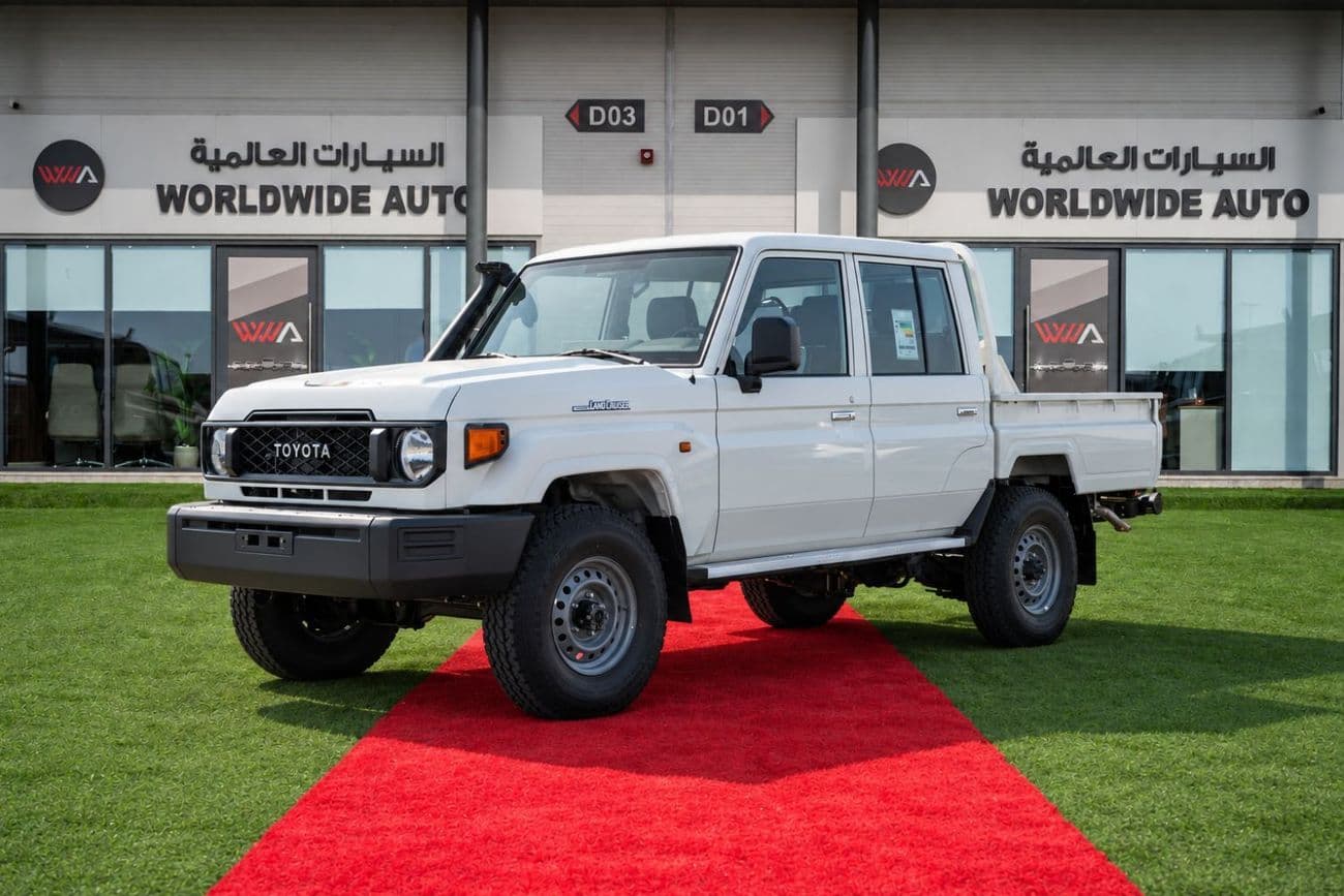 2026 Toyota Land Cruiser Pickup 70 thumbnail 4