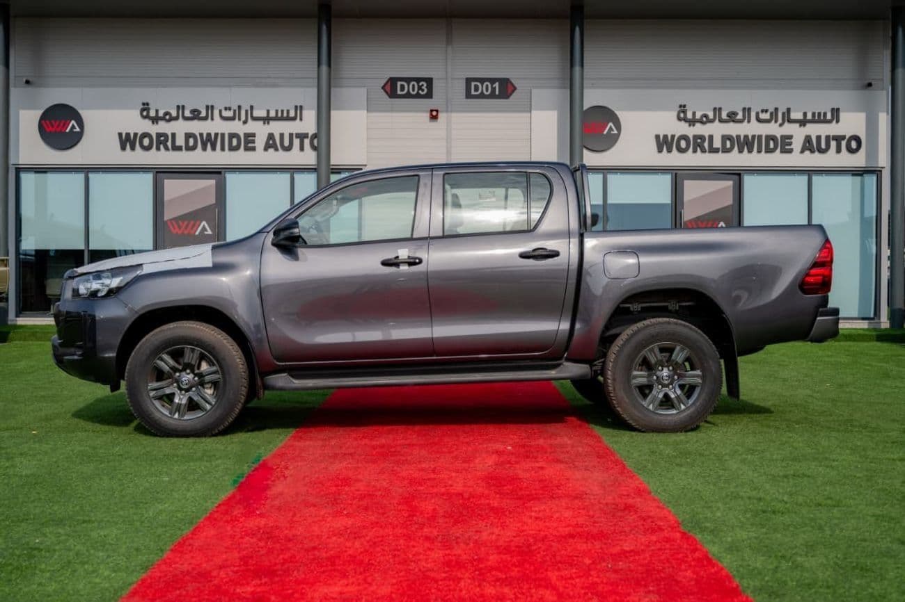 2025 Toyota Hilux GL thumbnail 7