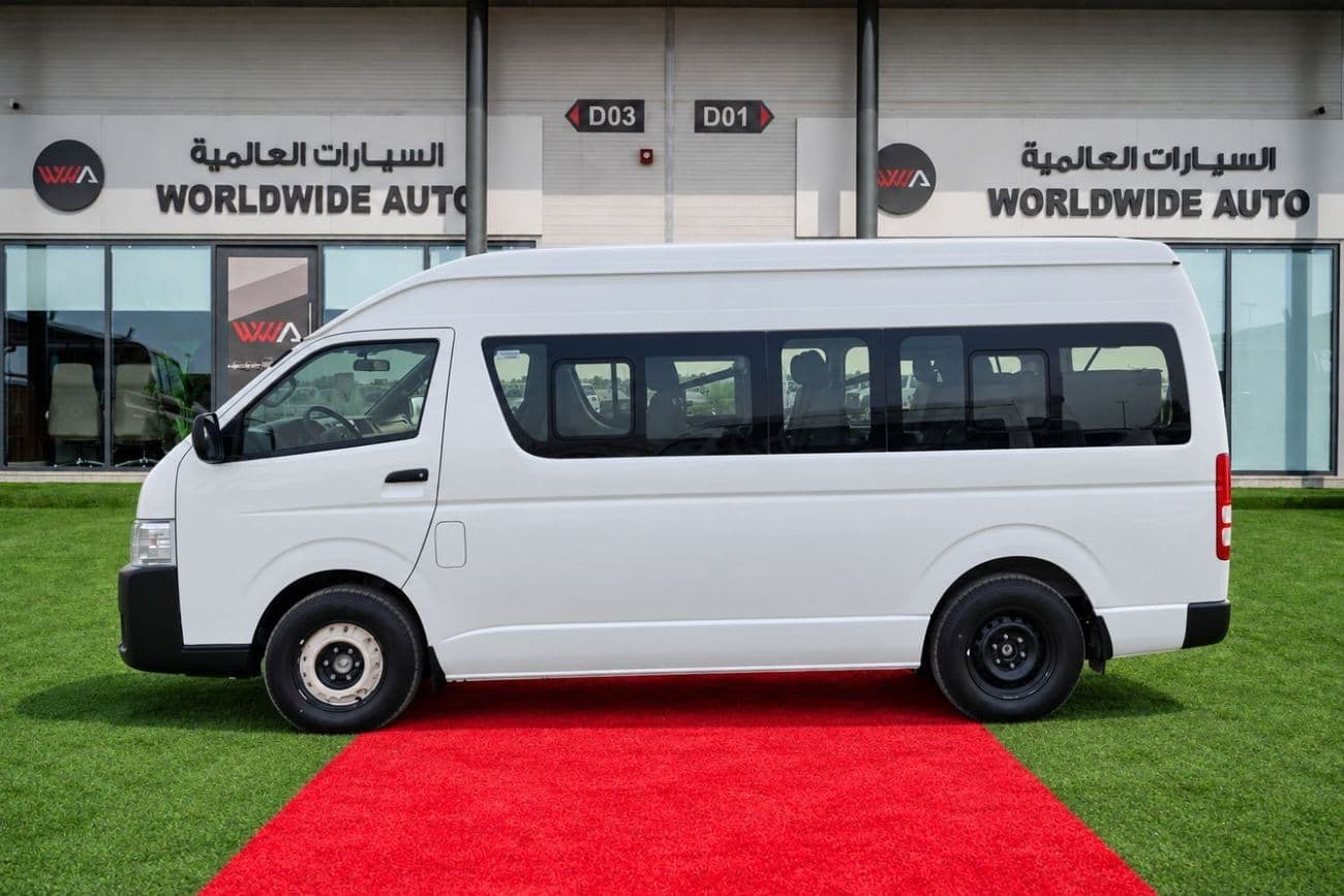 2026 Toyota Hiace thumbnail 6