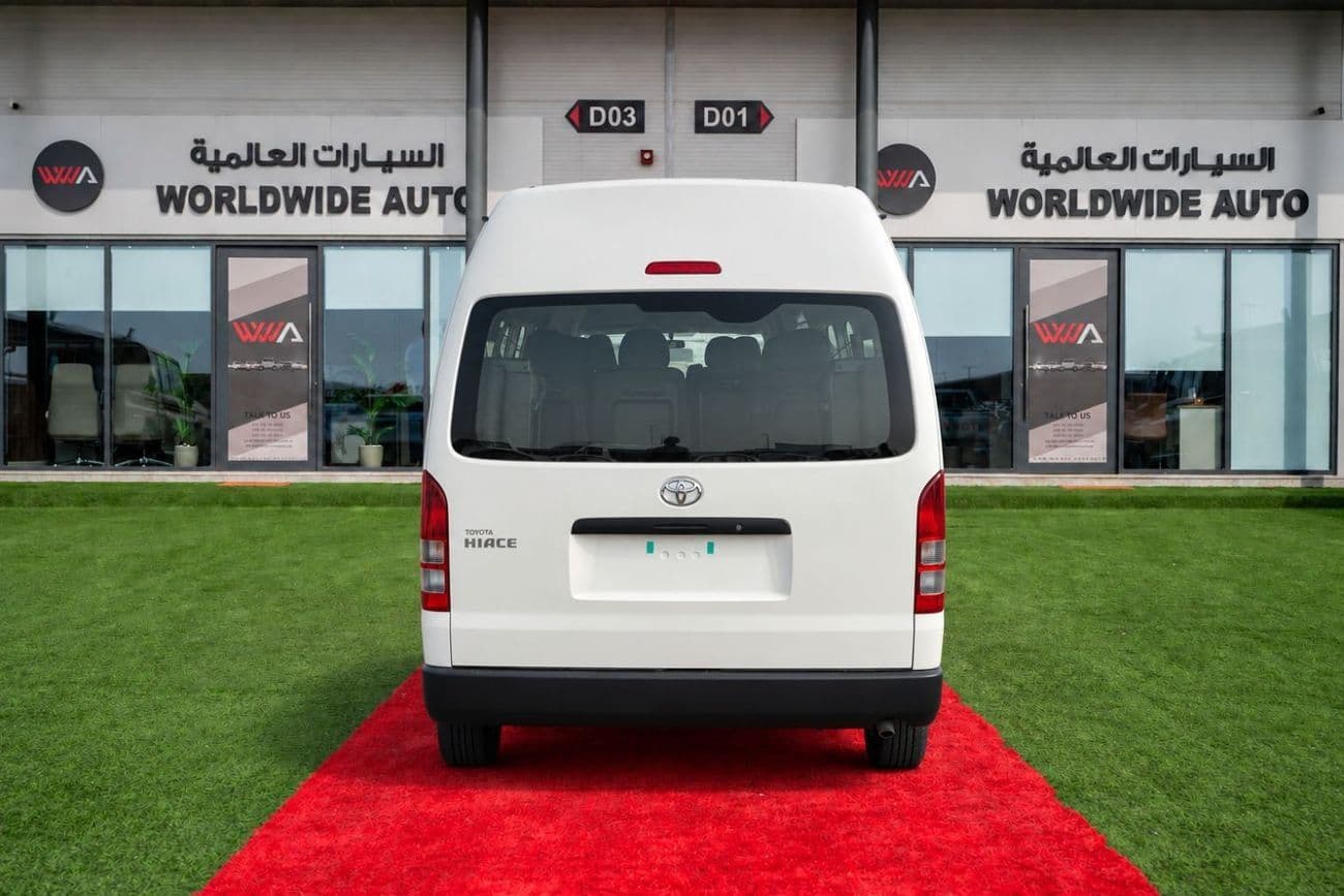 2026 Toyota Hiace thumbnail 7