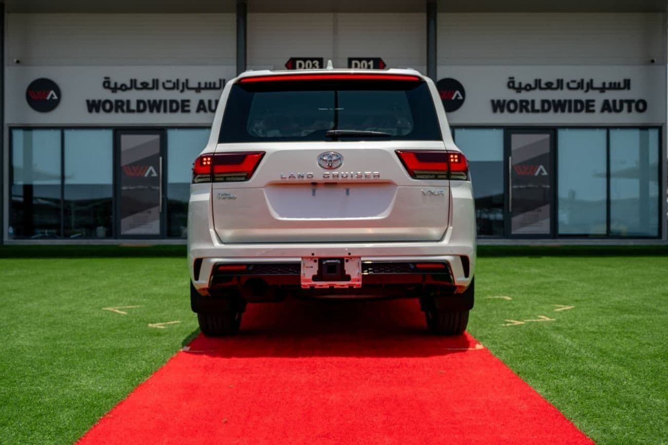 2026 Toyota Land Cruiser VXR thumbnail 5