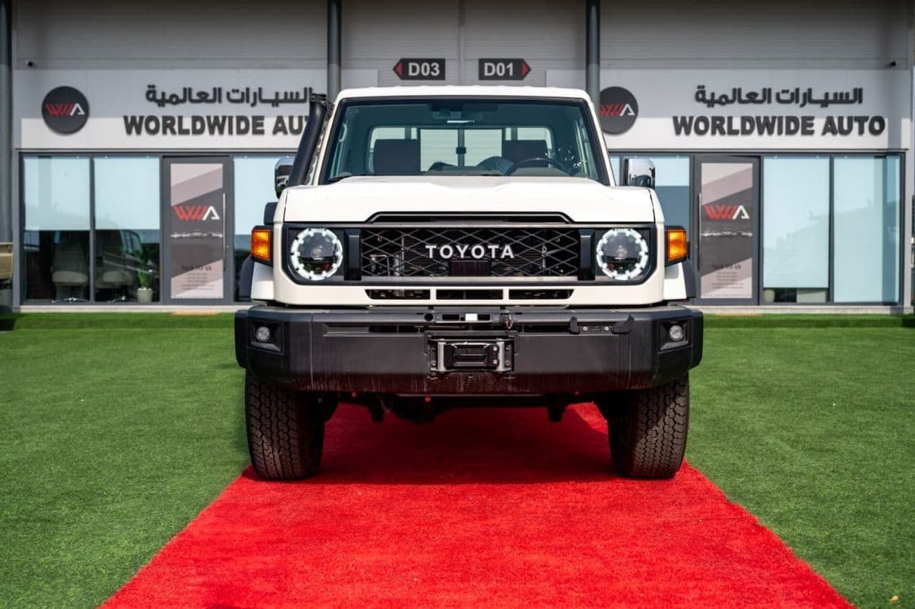 2025 Toyota Land Cruiser Pick Up Z1 thumbnail 8