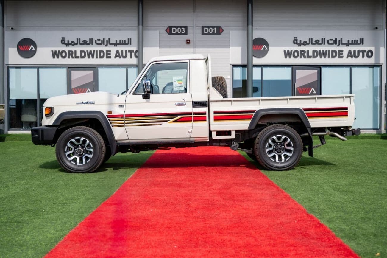 2025 Toyota Land Cruiser Pick Up Z1 thumbnail 6