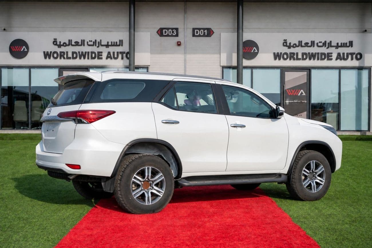 2025 Toyota Fortuner GX2 thumbnail 7