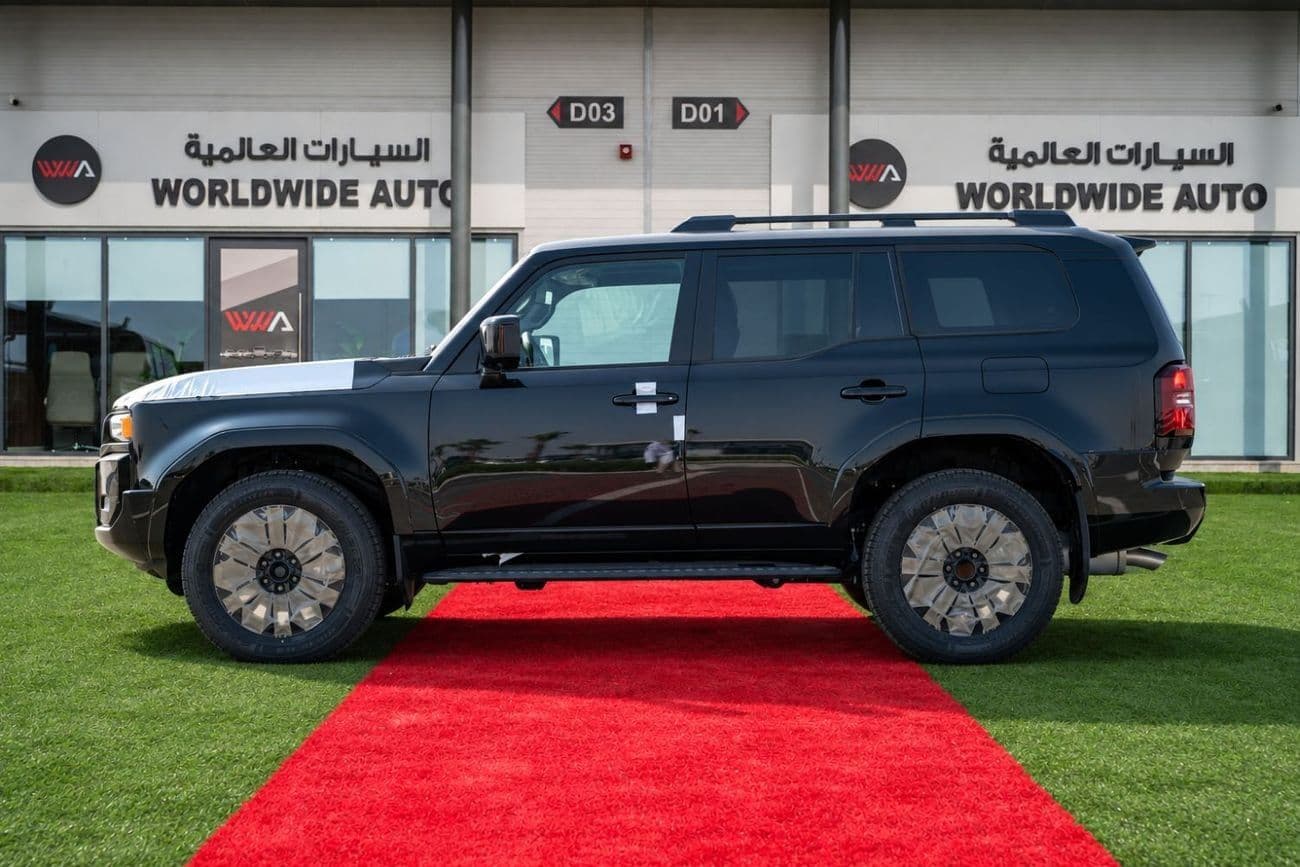 2025 Toyota Prado thumbnail 3