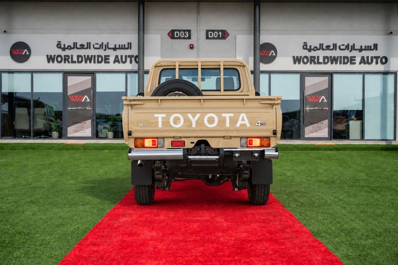 2026 Toyota Land Cruiser Pickup 70 LC 79 STD-E1 AUTOMATIC 2026 MODEL thumbnail 3