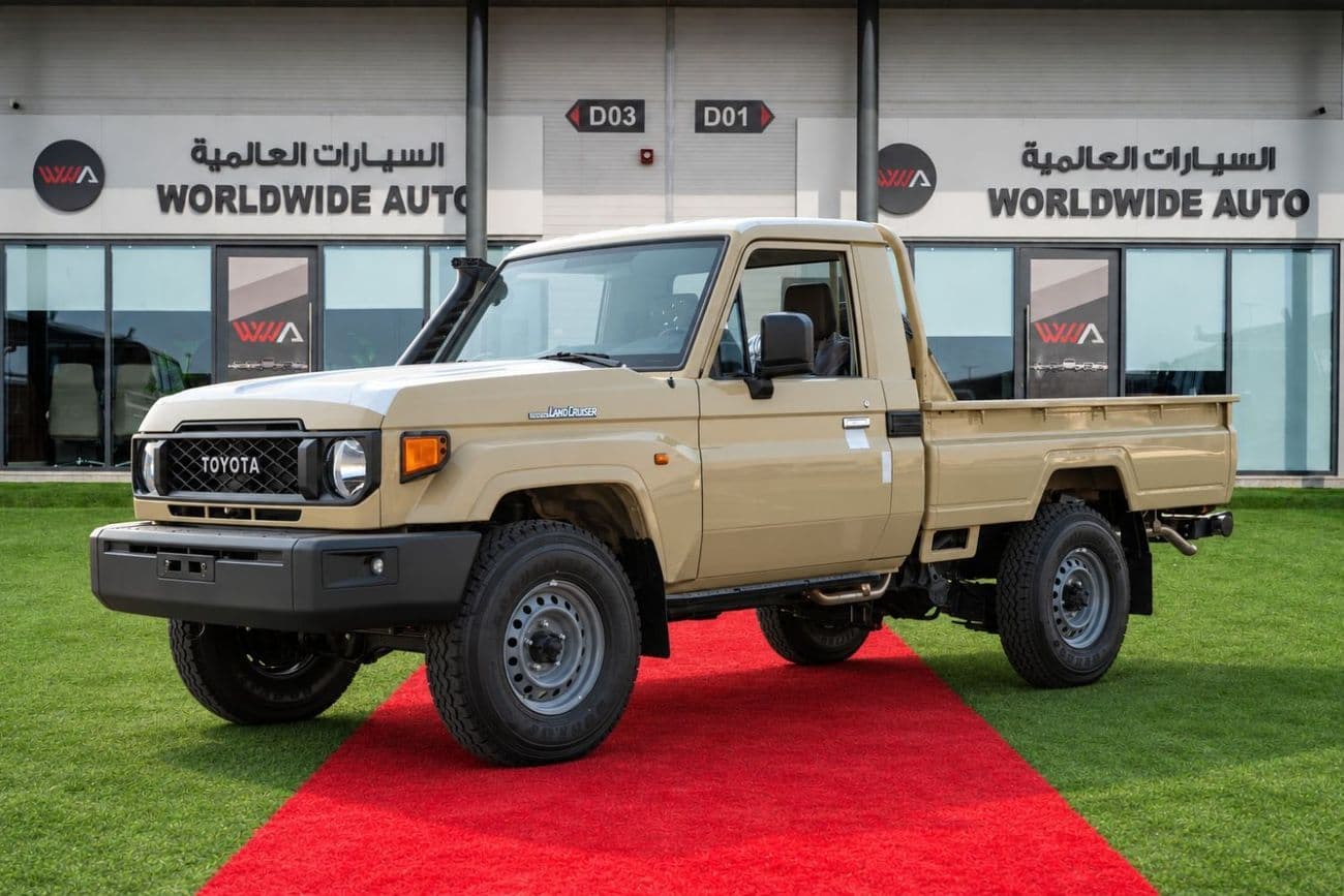 2026 Toyota Land Cruiser Pickup 70 LC 79 STD-E1 AUTOMATIC 2026 MODEL thumbnail 6