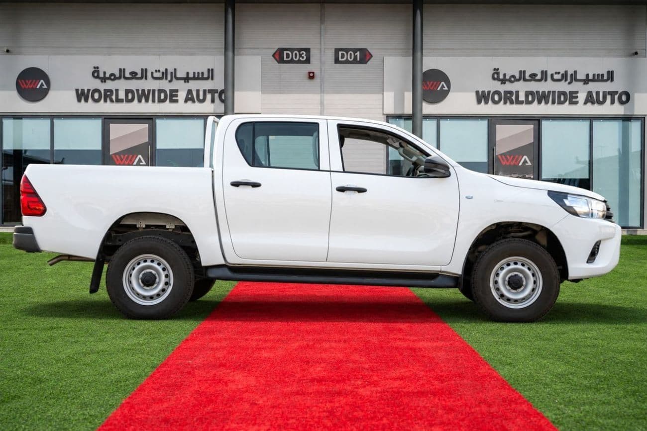 2024 Toyota Hilux GL thumbnail 6