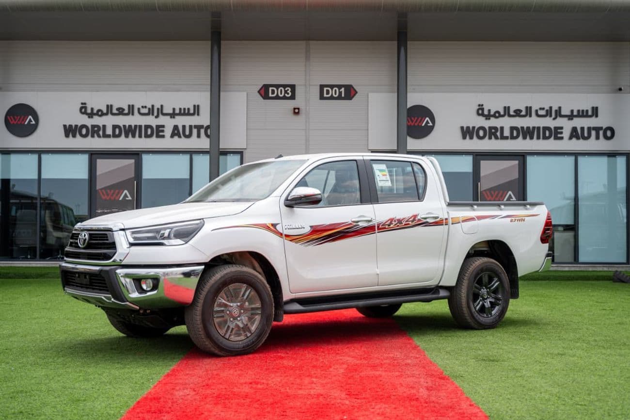 2026 Toyota Hilux GLX thumbnail 5