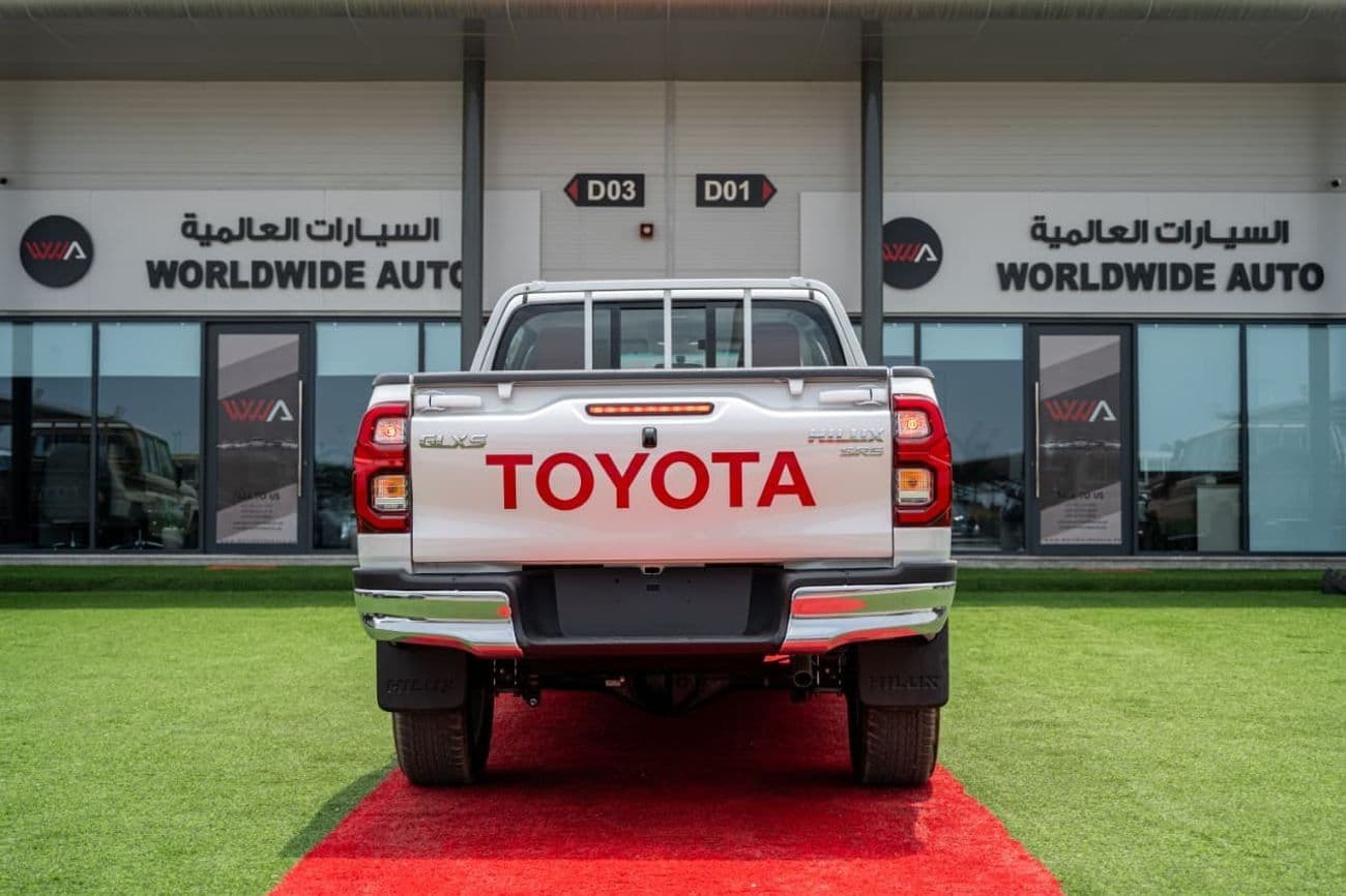 2026 Toyota Hilux GLX thumbnail 6