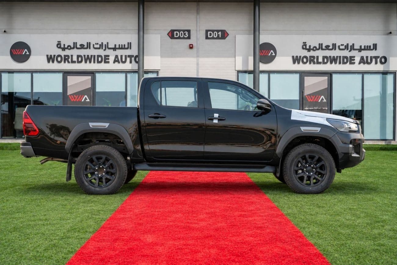 2025 Toyota Hilux ADVENTURE thumbnail 3