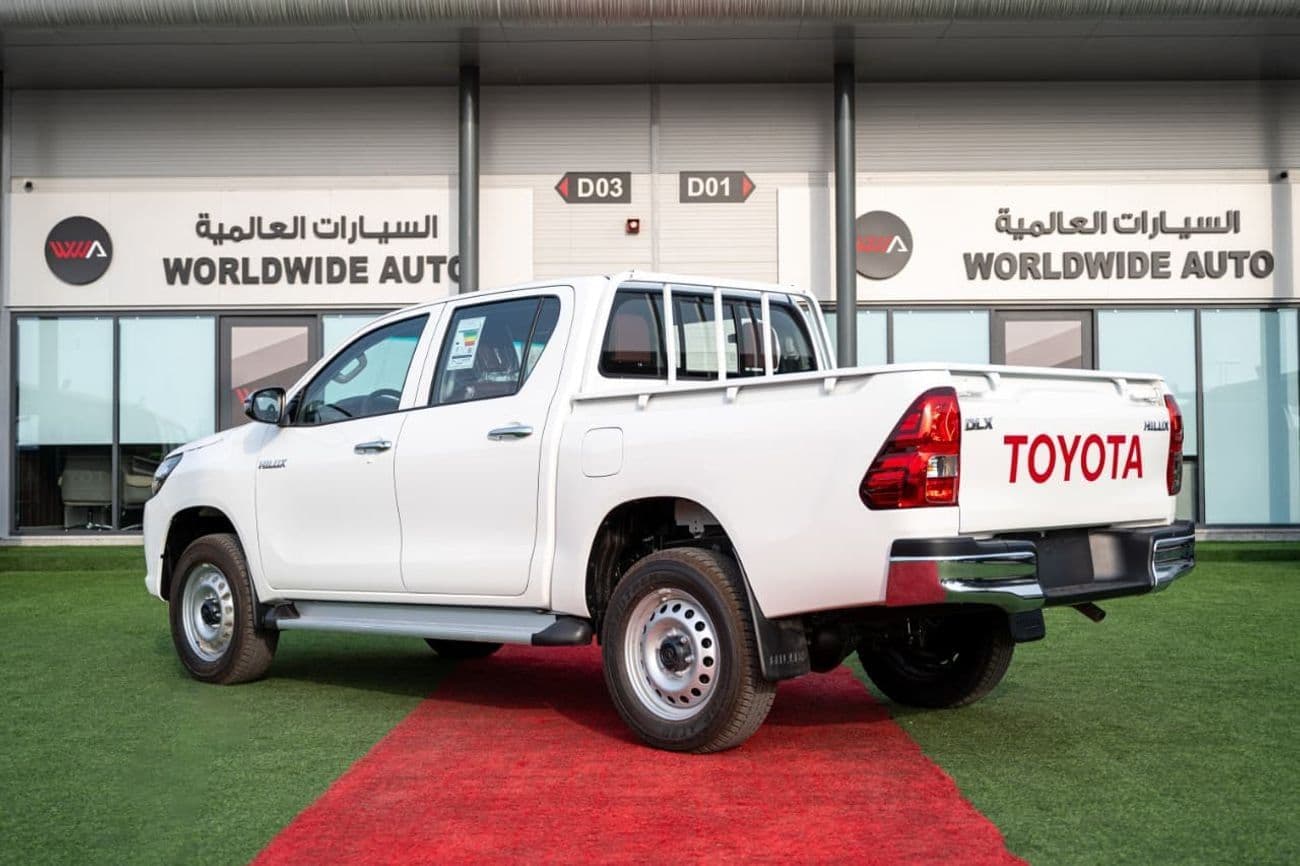 2026 Toyota Hilux DLX thumbnail 5