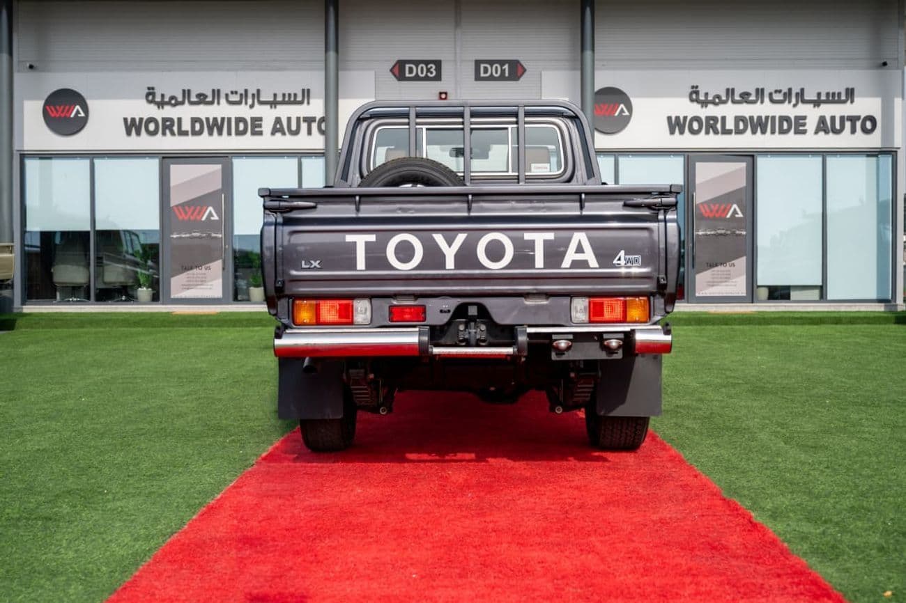 2025 Toyota Land Cruiser Pick Up Z1 thumbnail 4