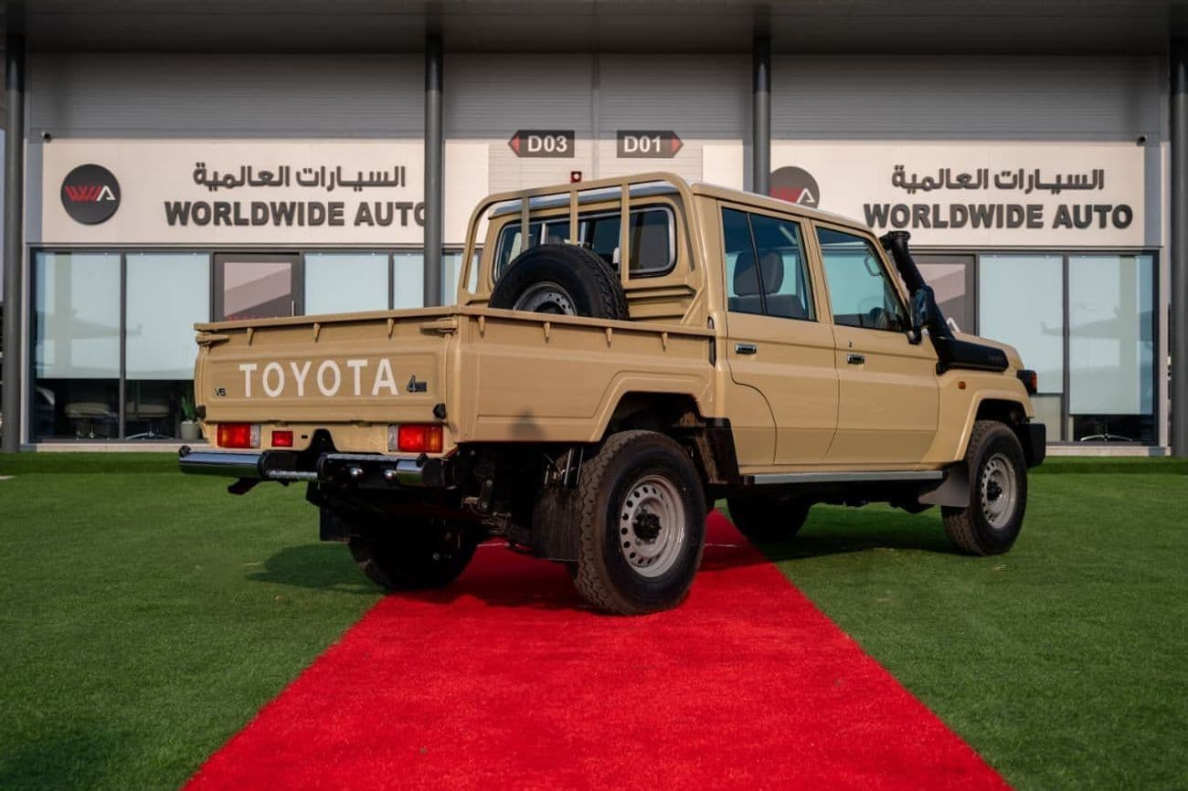 2026 Toyota Land Cruiser Pickup 70 Standard thumbnail 3